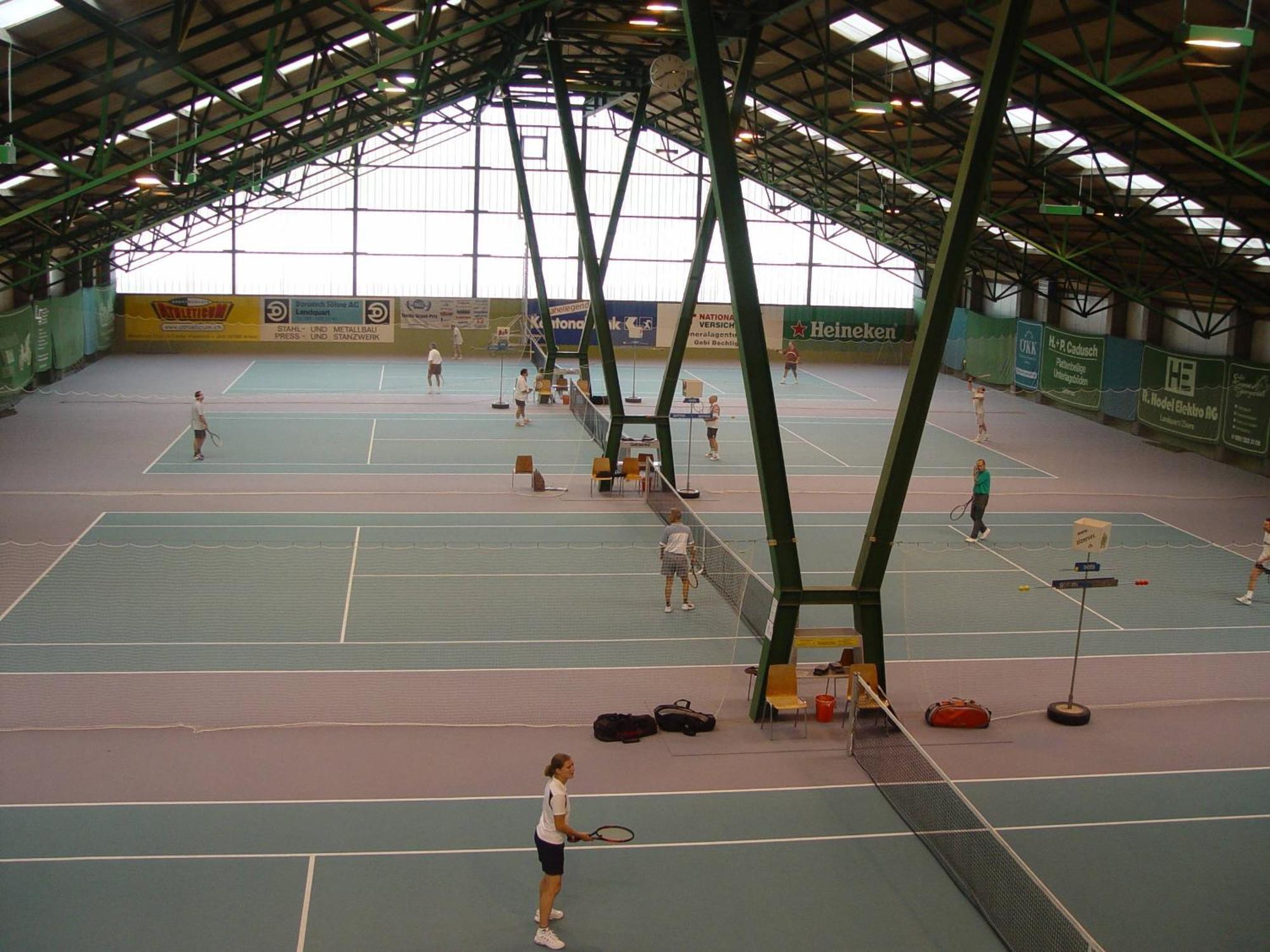 Hotel Sportcenter Fuenf Doerfer Ag Zizers Exteriér fotografie